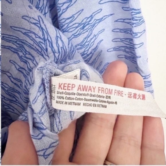 Free People Intimately Size Small Blooms For You Loungewear Shirt Blue Abstract - Picture 8 of 8